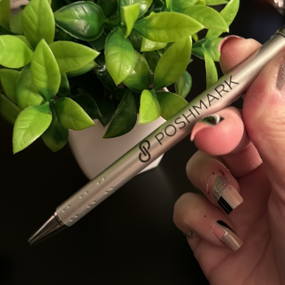 Poshmark Silver Executive Stylus Pen for the Posh Boss NWOT